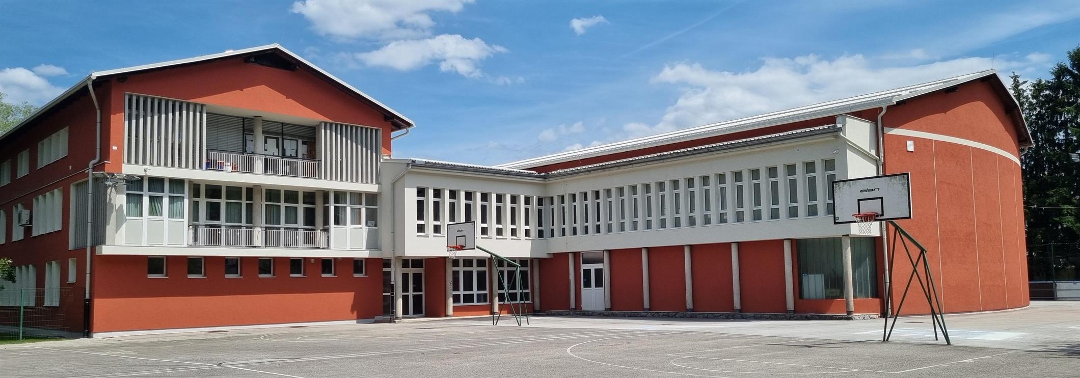 Dom telesne kulture v Gaju