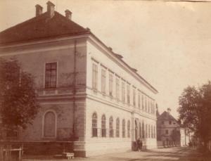 Gimnazija
