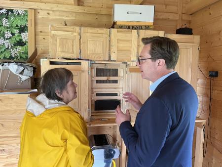 IMG-0fc7deae12ac587231e7615027d8479e-V