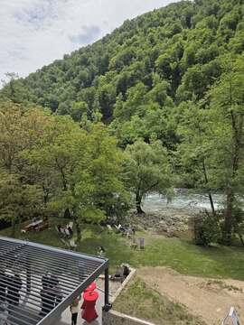 Pogled na reko Kolpo iz balkona.